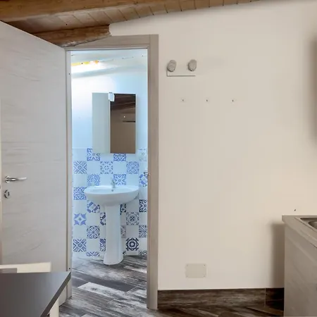 Scuderi House 2 Appartement *